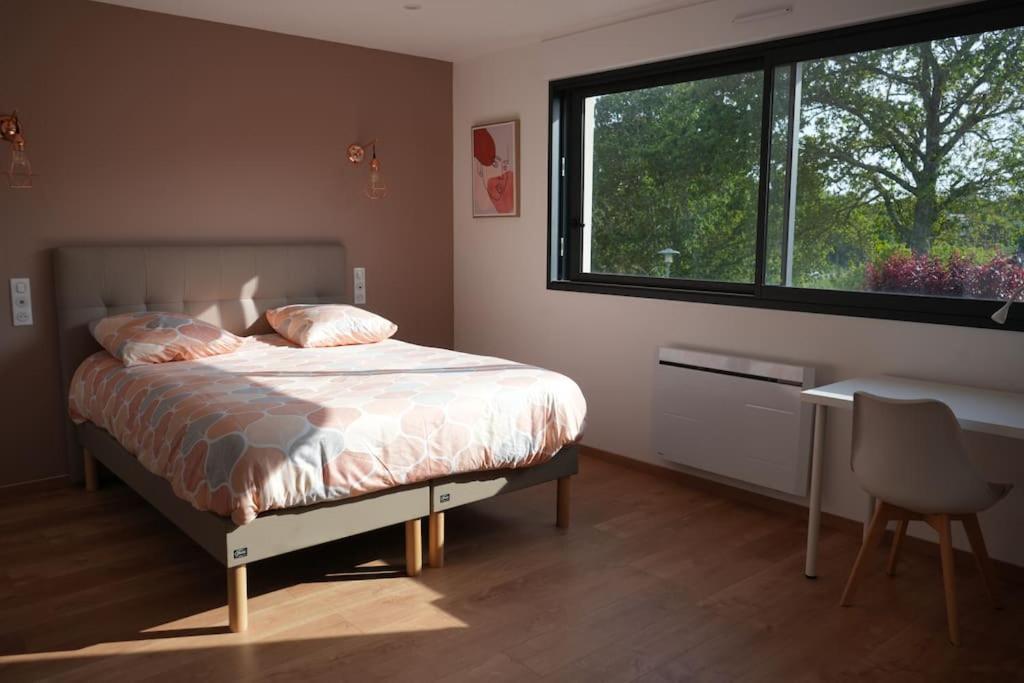 Suite Parentale A 1 Min Du Parc Des Expositions Bohars 外观 照片